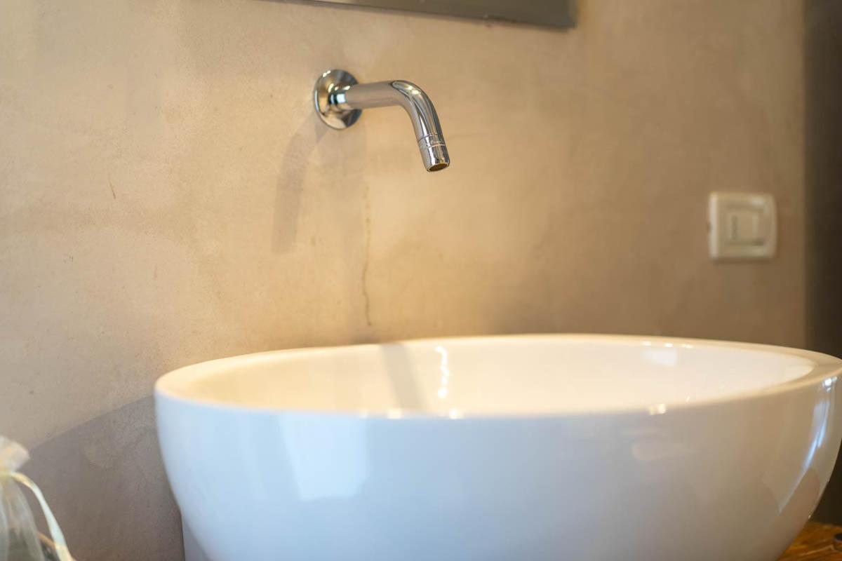 Romantic B&B Il Piccolo Paradiso San Felice del Benaco Pokój zdjęcie