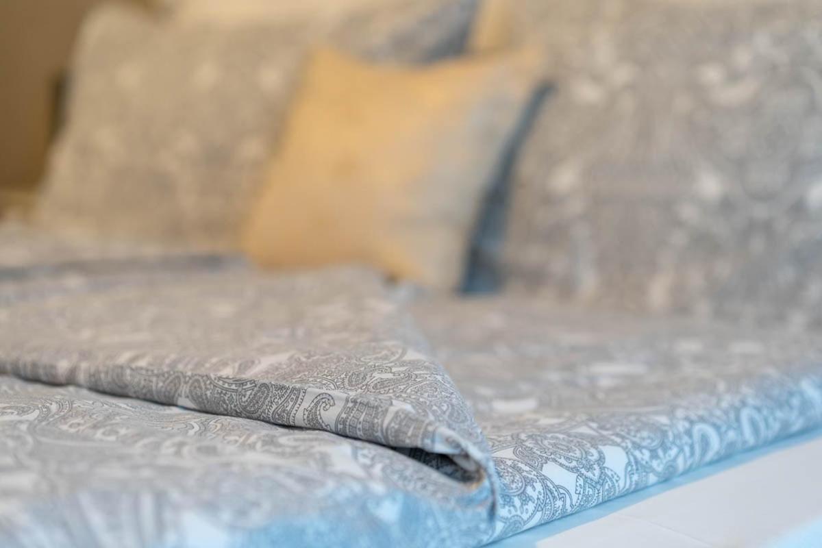 Romantic B&B Il Piccolo Paradiso San Felice del Benaco Pokój zdjęcie