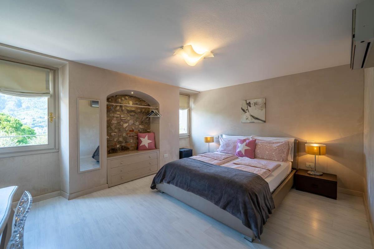 Romantic B&B Il Piccolo Paradiso San Felice del Benaco Pokój zdjęcie